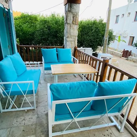 Mazi Stone Aparts Holiday home