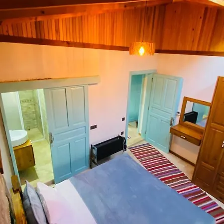 Mazi Stone Aparts Holiday home